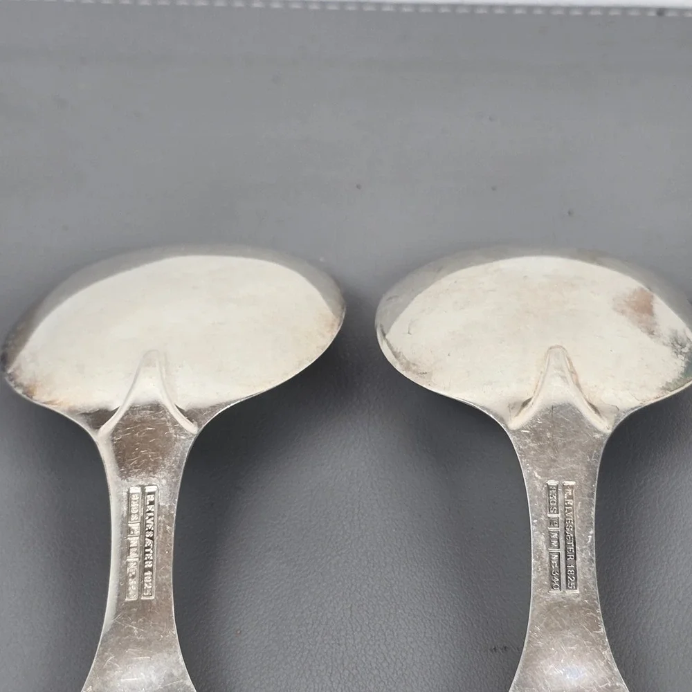 R. Elvesæter set two